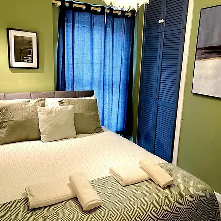 Апартаменты Dublin City Apartment
